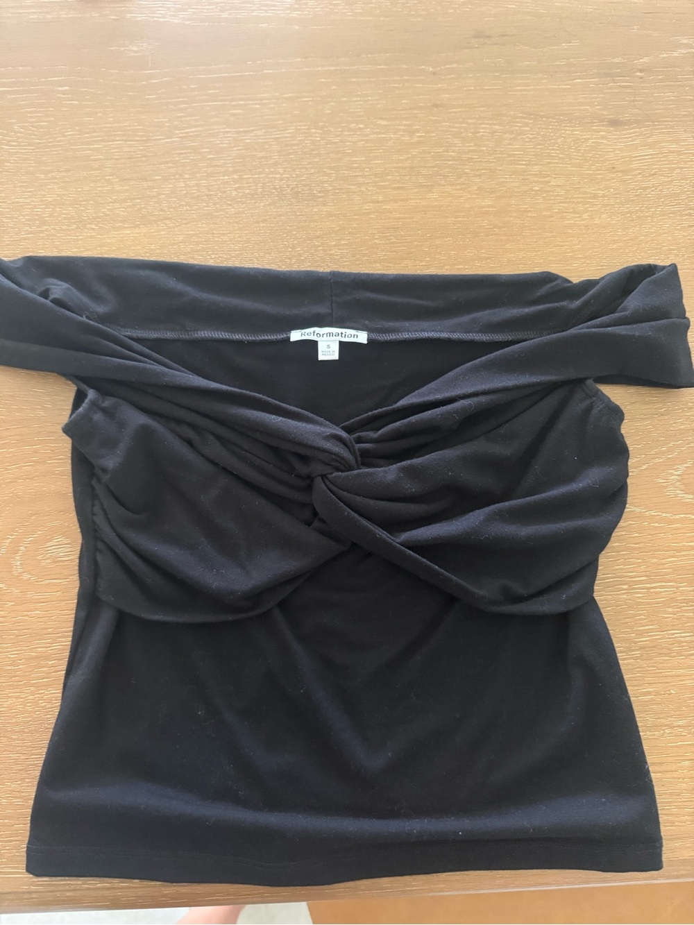 Reformation Black Off-Shoulder Twist-Front Crop Top